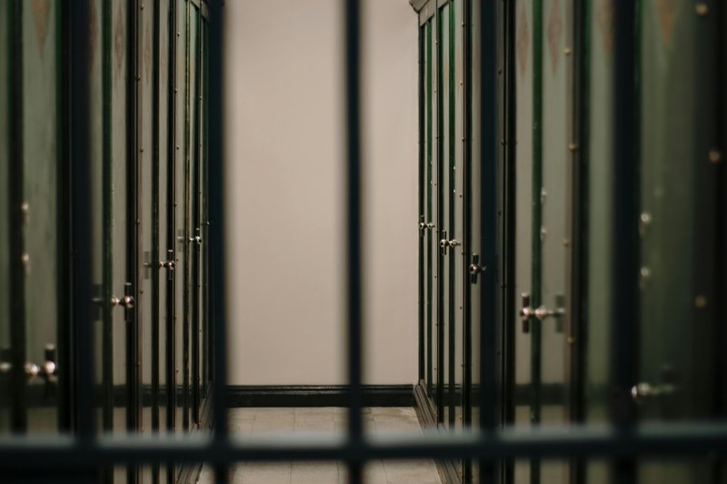 三指下滑截屏