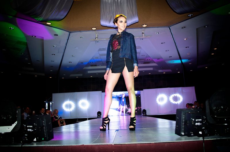 配图2